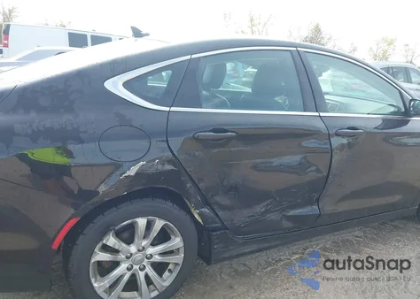 2017 Chrysler 200 Limited Platinum z USA, uszkodzony, nr VIN 1C3CCCAB0HN506548